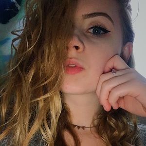 Meet your Posher, Mady